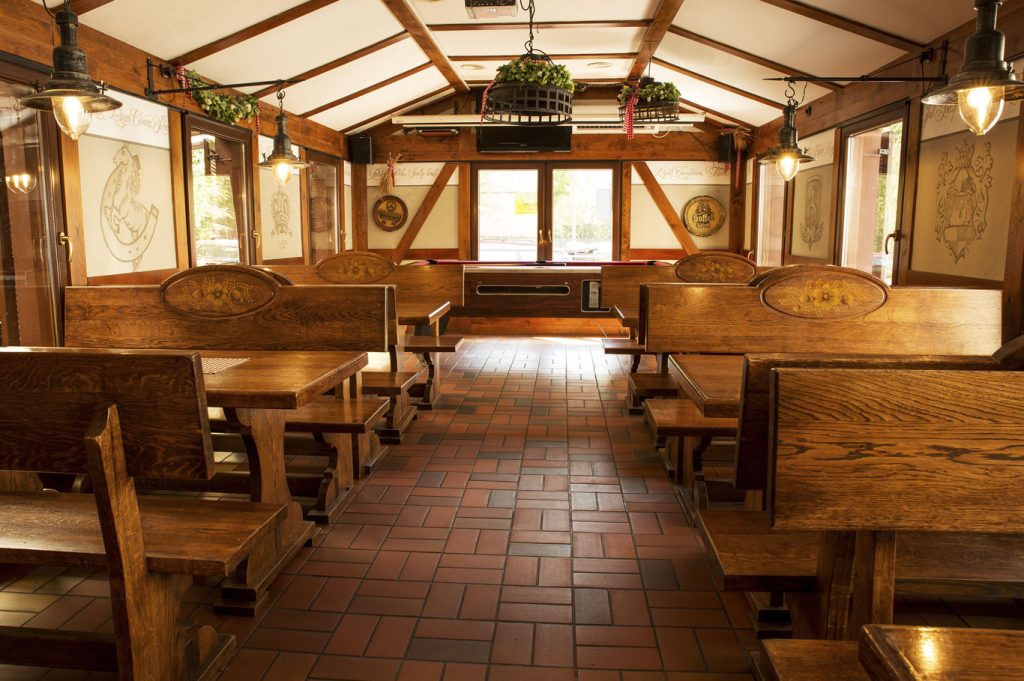 Restauracja Lissa - czy to faktycznie miejsce, w którym zatrzymał się czas? Sprawdzam jak wygląda tutaj kwestia jedzenia! Zapraszam do wpisu!