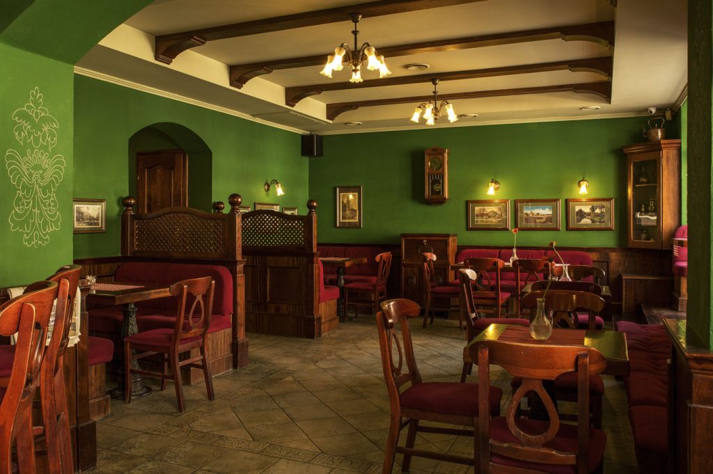 Restauracja Lissa - czy to faktycznie miejsce, w którym zatrzymał się czas? Sprawdzam jak wygląda tutaj kwestia jedzenia! Zapraszam do wpisu!